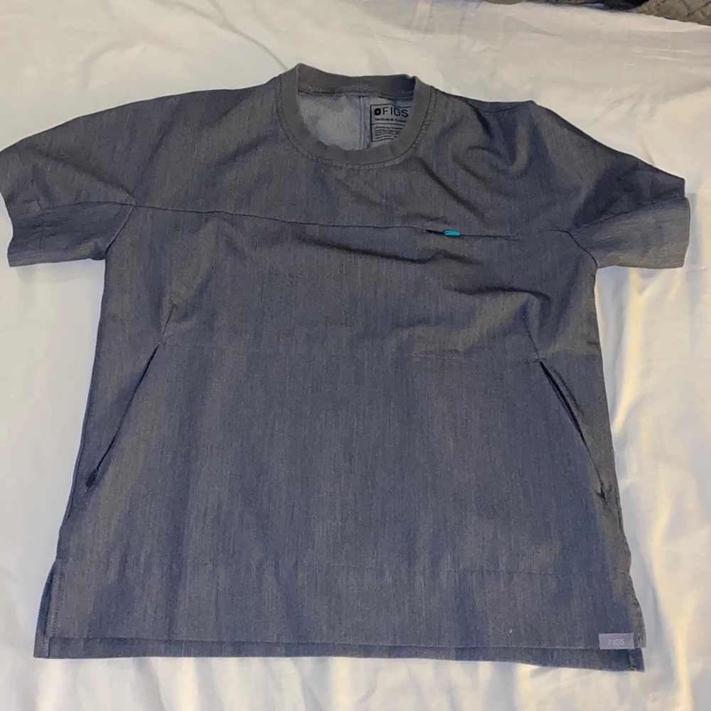 Figs Crewneck Oversized Scrub Top